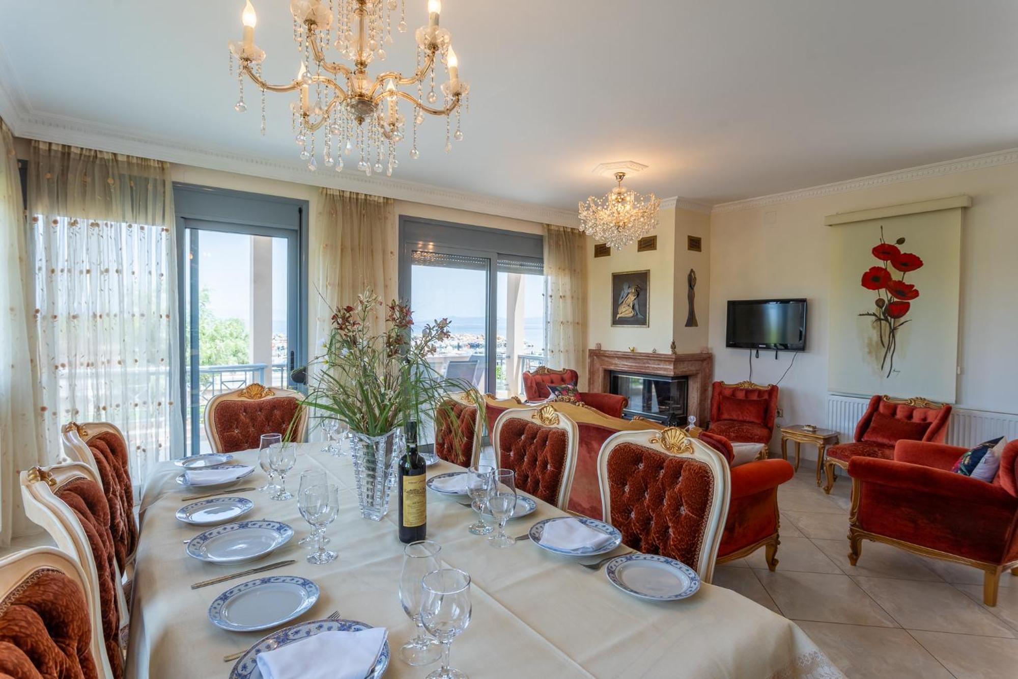 Villa 3-br Sea View With Garden In *